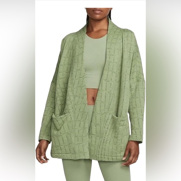 Nike Tops - Nike Women’s Training Kimono Jacket